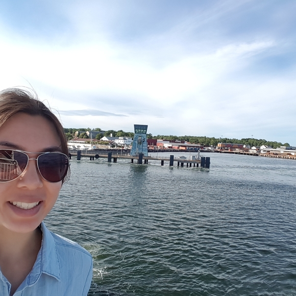 Meet your Posher, Kristy - Picture 1 of 1